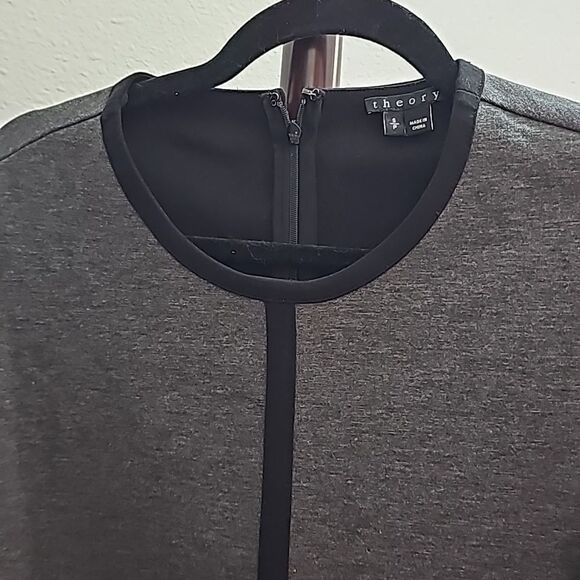 Theory Thora Charcoal Gray Stretch 3/4 Sleeve Top Size Small - Picture 3 of 7